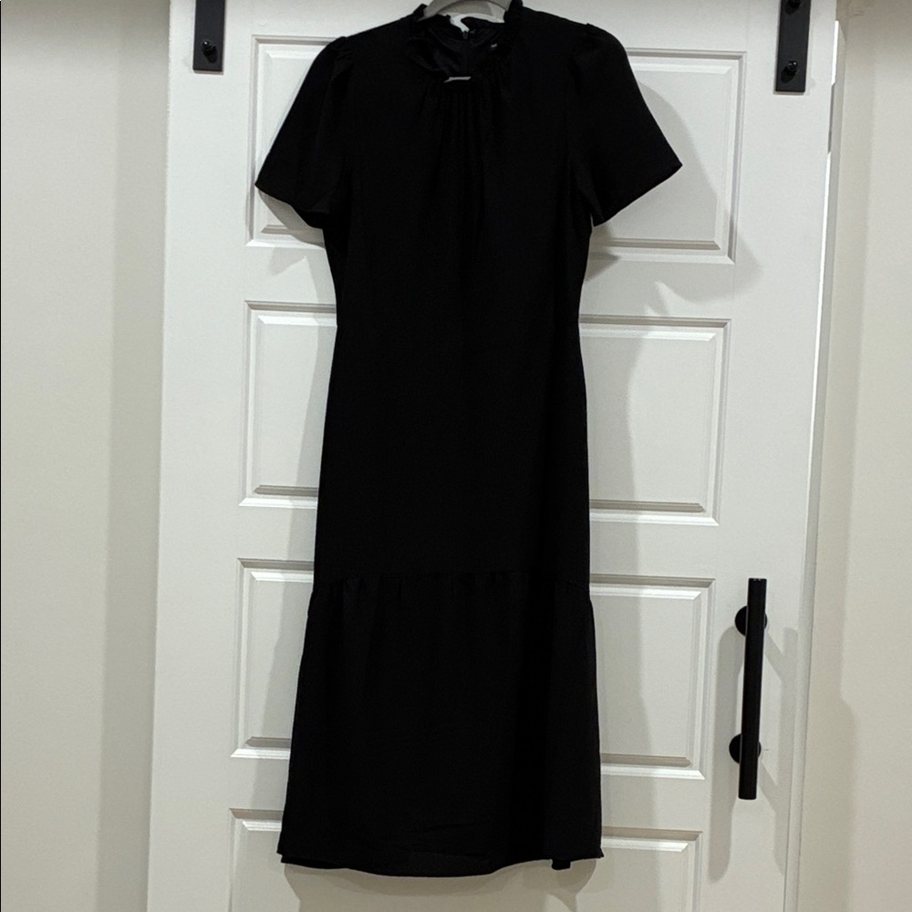 Maggy London Short Sleeve Ruffle Black Midi Dress